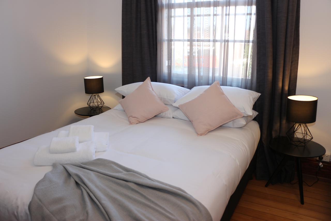 Guildford Hotel Buitenkant foto